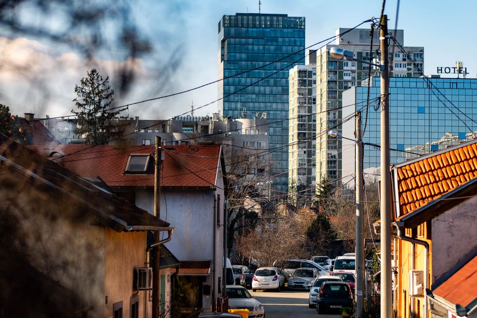 Tim Najam Kampera Put ispred baze u Zagrebu